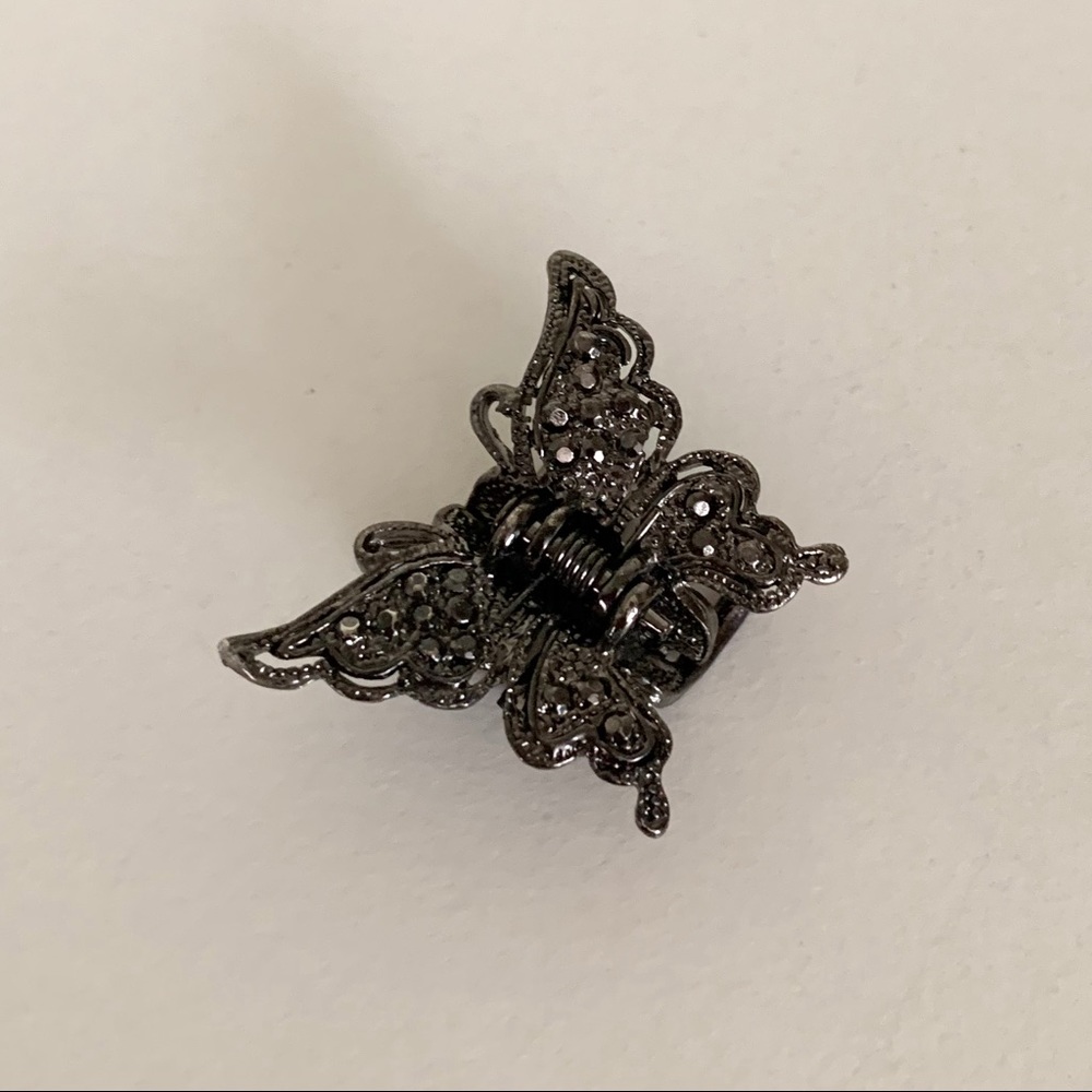 Gunmetal butterfly hair clip